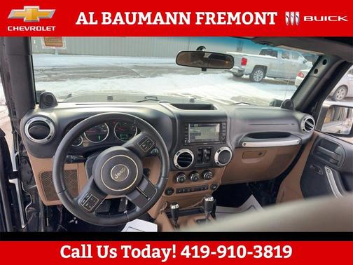 2011 Jeep Wrangler Unlimited Sahara