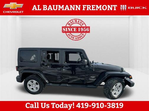 2011 Jeep Wrangler Unlimited Sahara