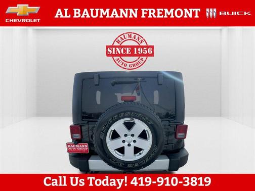 2011 Jeep Wrangler Unlimited Sahara