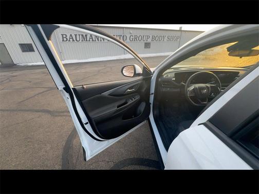 2025 Buick Envista Preferred