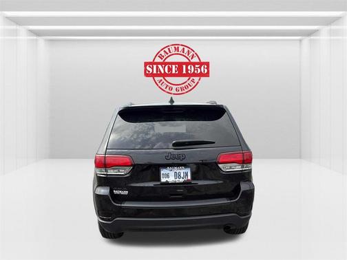 2020 Jeep Grand Cherokee Laredo E