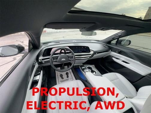 2024 Cadillac LYRIQ Luxury