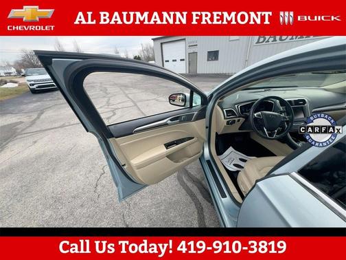 2014 Ford Fusion Hybrid SE