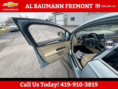 2014 Ford Fusion Hybrid SE