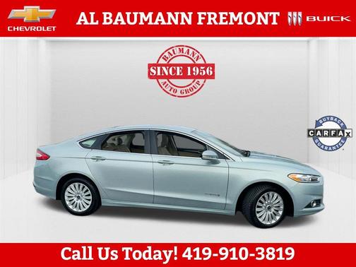 2014 Ford Fusion Hybrid SE