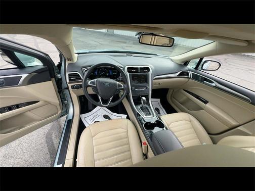 2014 Ford Fusion Hybrid SE