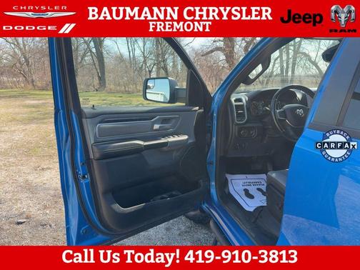 Hydro Blue Pearlcoat 2021 RAM 1500 Big Horn