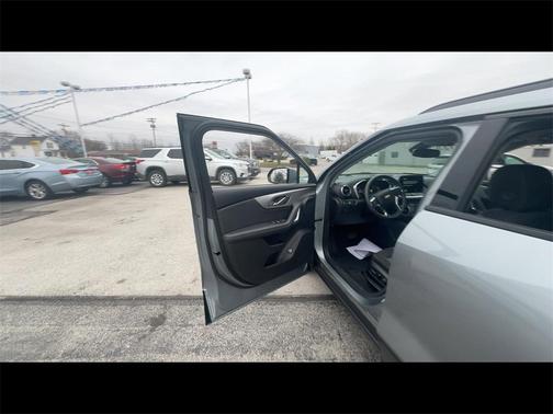 2024 Chevrolet Blazer LT