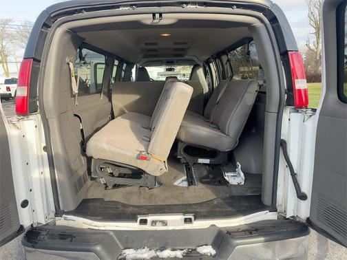 2018 Chevrolet Express 3500 LT