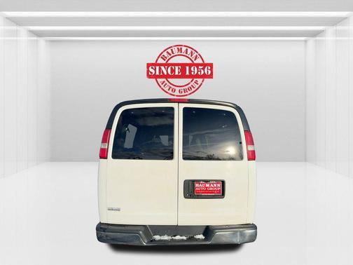 2018 Chevrolet Express 3500 LT