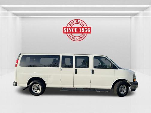 2018 Chevrolet Express 3500 LT