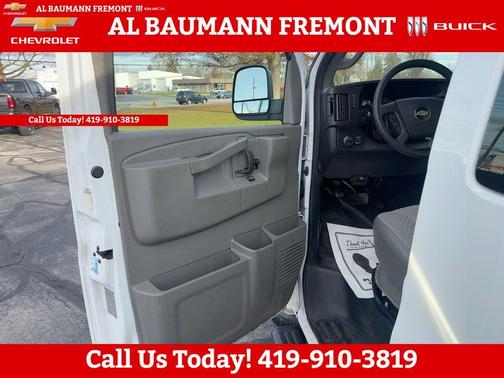 2018 Chevrolet Express 3500 LT