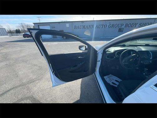 2017 Chevrolet Malibu 1LT