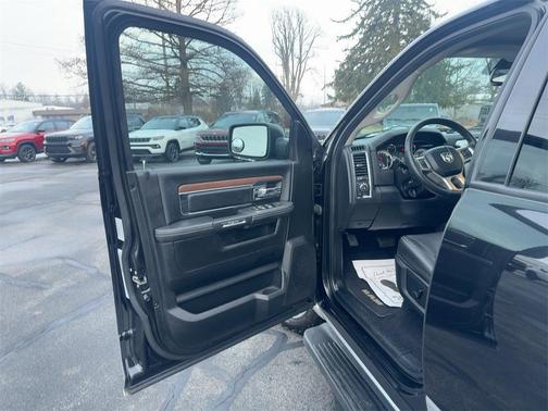 2015 RAM 1500 Laramie