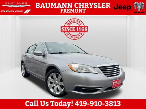 2013 Chrysler 200 LX