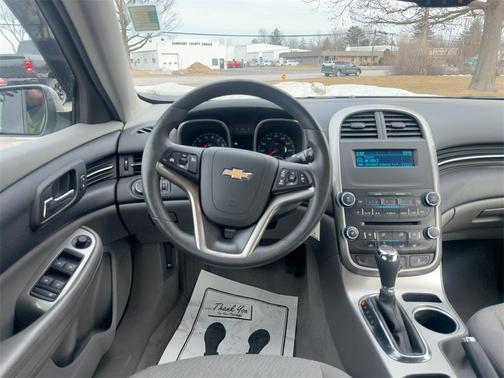 2015 Chevrolet Malibu 1LS