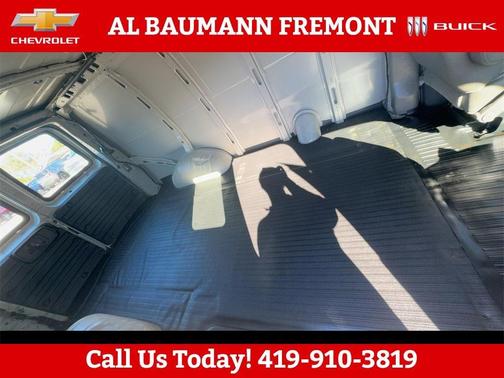 2005 GMC Savana 2500 Cargo