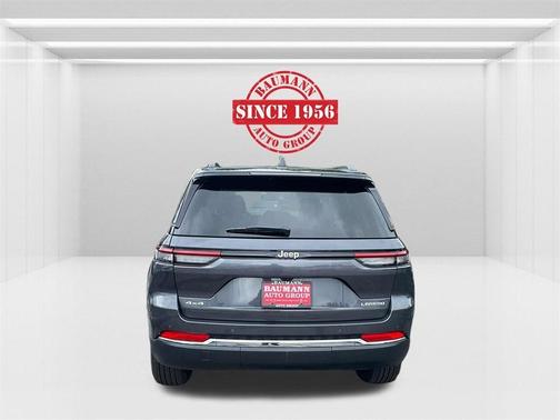 2024 Jeep Grand Cherokee Laredo