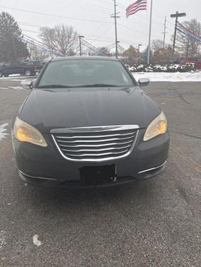 2011 Chrysler 200 Limited