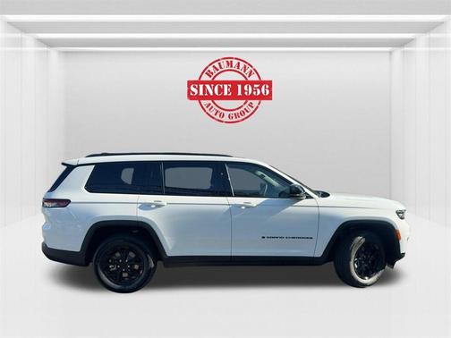 2025 Jeep Grand Cherokee L Laredo