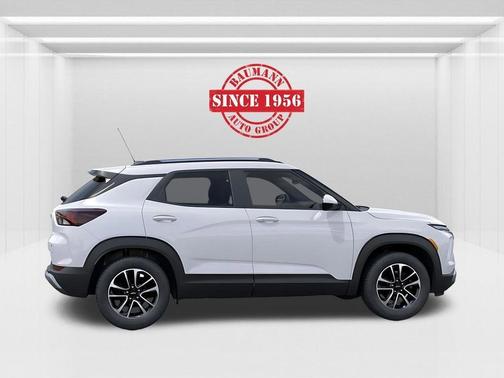Summit White 2026 Chevrolet Trailblazer LT