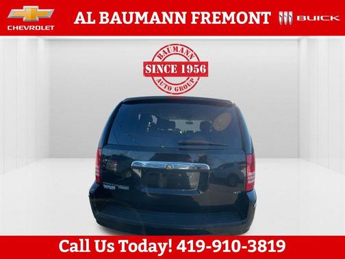 2008 Chrysler Town & Country Limited