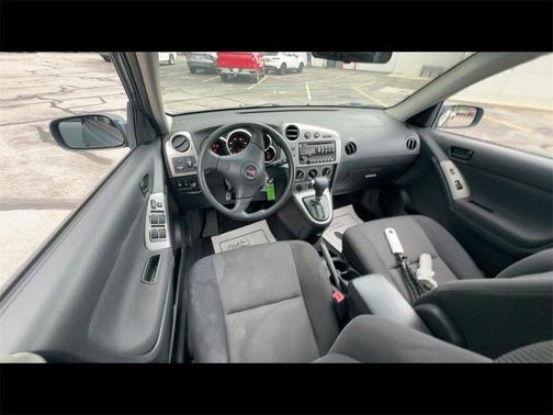2008 Pontiac Vibe Base