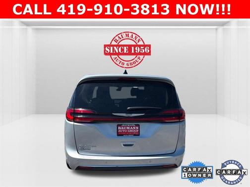 2023 Chrysler Pacifica Touring-L