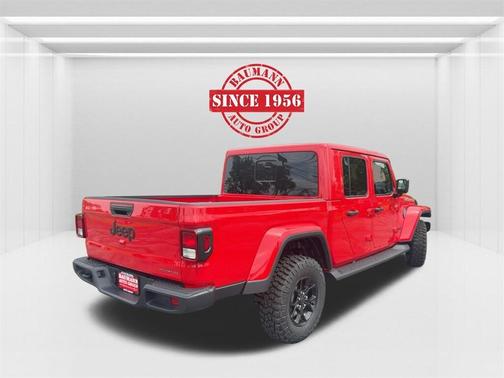 2025 Jeep Gladiator Sport