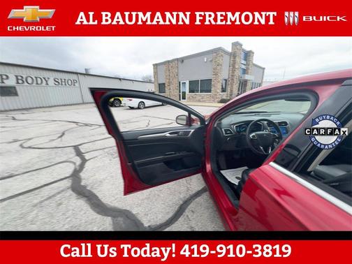 2020 Ford Fusion SEL