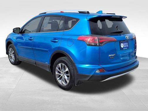 2016 Toyota RAV4 Hybrid XLE