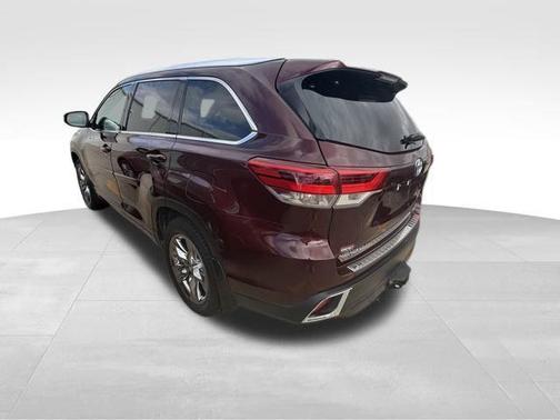 2019 Toyota Highlander Limited Platinum
