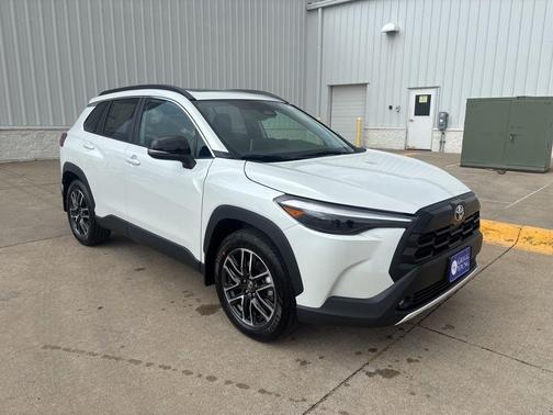 Wind Chill Pearl 2026 Toyota Corolla Cross XLE