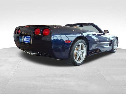 2001 Chevrolet Corvette Base