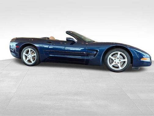 2001 Chevrolet Corvette Base