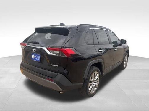 2019 Toyota RAV4 Limited