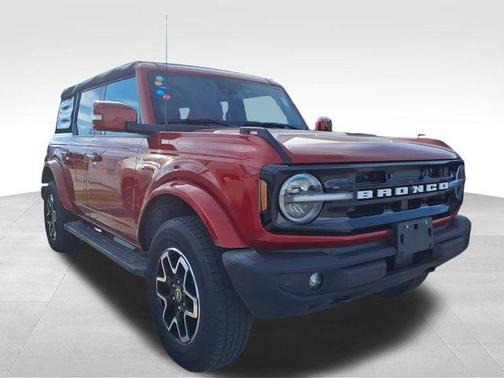 2023 Ford Bronco Outer Banks