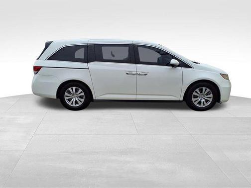 2017 Honda Odyssey SE