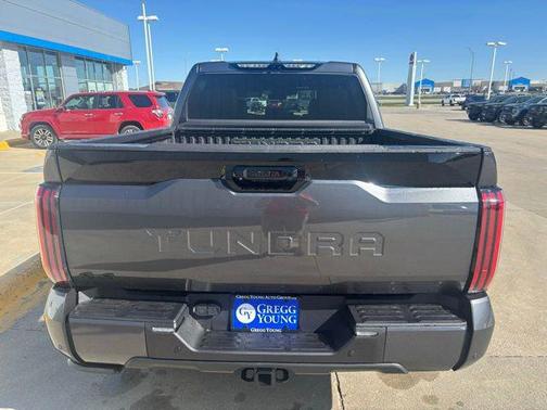 2025 Toyota Tundra Platinum