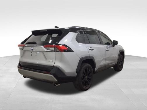 2024 Toyota RAV4 Hybrid SE