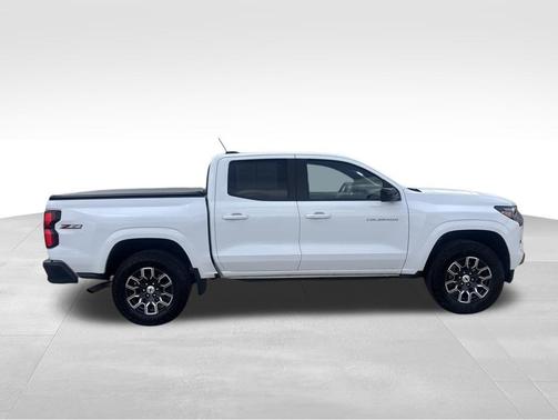 Summit White 2024 Chevrolet Colorado Z71