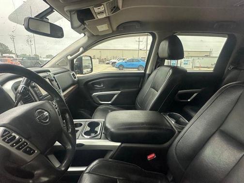 2018 Nissan Titan XD SL