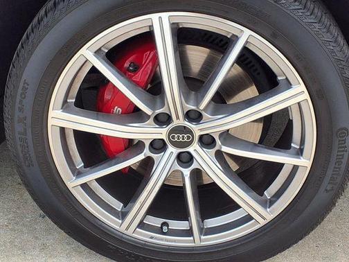 2024 Audi SQ5 3.0T Premium Plus