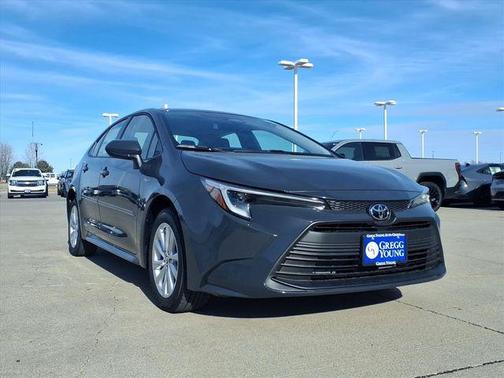 2026 Toyota Corolla Hybrid LE