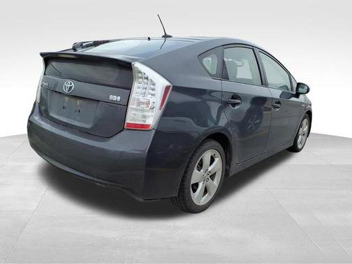 2010 Toyota Prius V