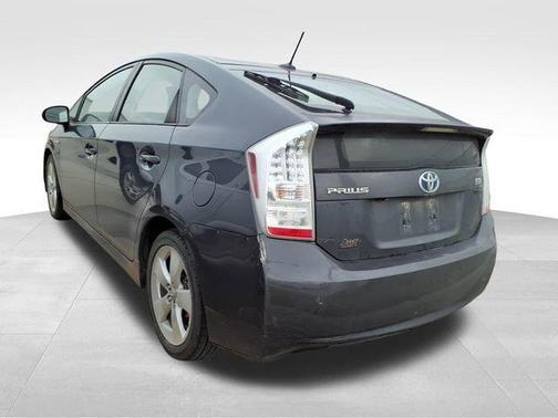 2010 Toyota Prius V