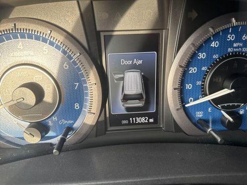 2019 Toyota Sienna LE