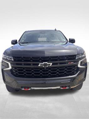 Black 2024 Chevrolet Suburban 4WD Z71