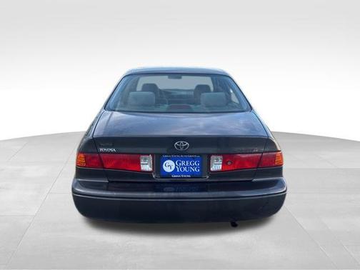 2000 Toyota Camry LE