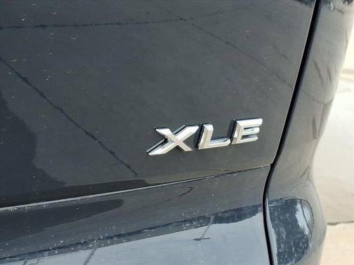 2025 Toyota Crown Signia XLE